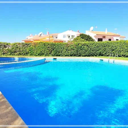 Holiferias Amoreira Mar * Alvor