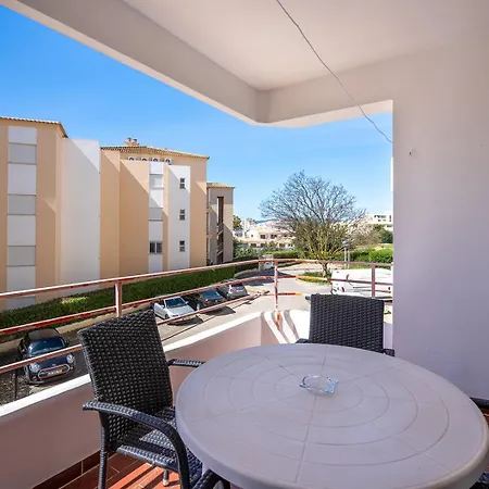 Holiferias Amoreira Mar *