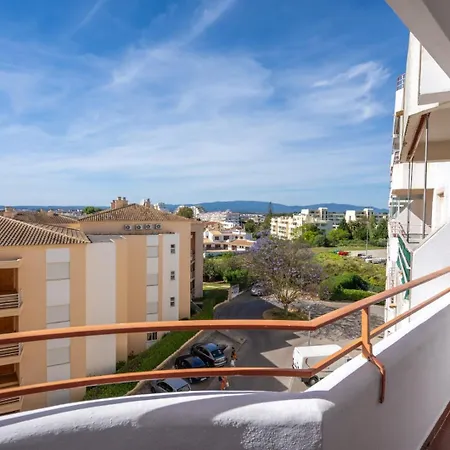 Holiferias Amoreira Mar Apartment *