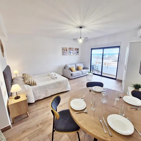 Διαμέρισμα Holiferias Amoreira Mar *