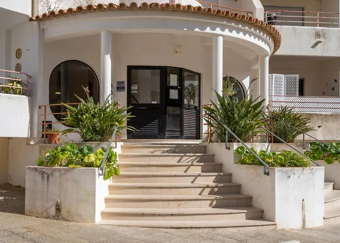 Holiferias Amoreira Mar * Alvor