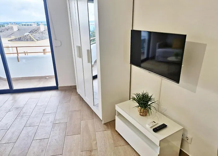 Holiferias Amoreira Mar *