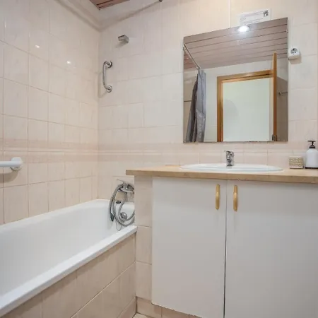 Holiferias Amoreira Mar *