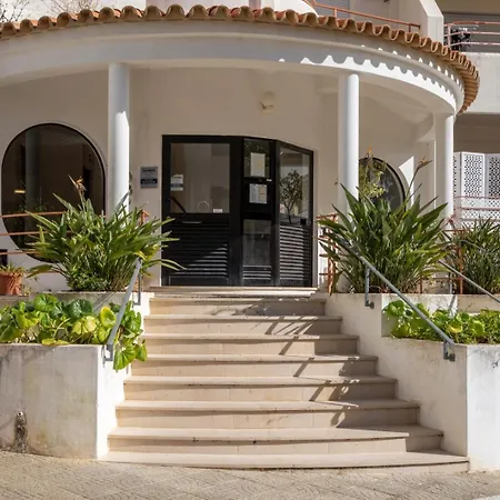 Holiferias Amoreira Mar * Alvor