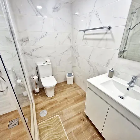 Holiferias Amoreira Mar アルヴォル