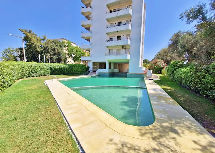 Holiferias Amoreira Mar アパート *