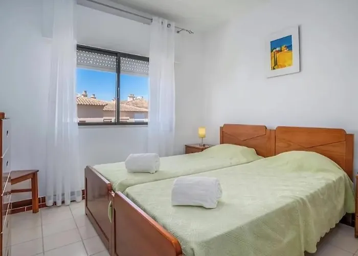 Holiferias Amoreira Mar アパート