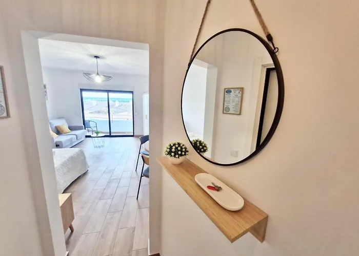 Holiferias Amoreira Mar * アルヴォル