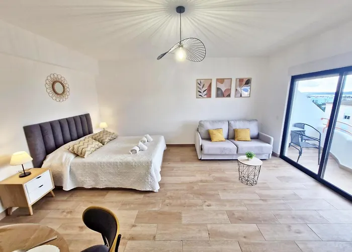 Holiferias Amoreira Mar